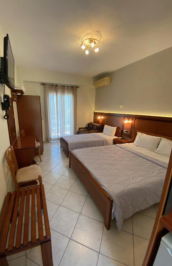 Paradosi Rooms Igoumenitsa Exterior foto