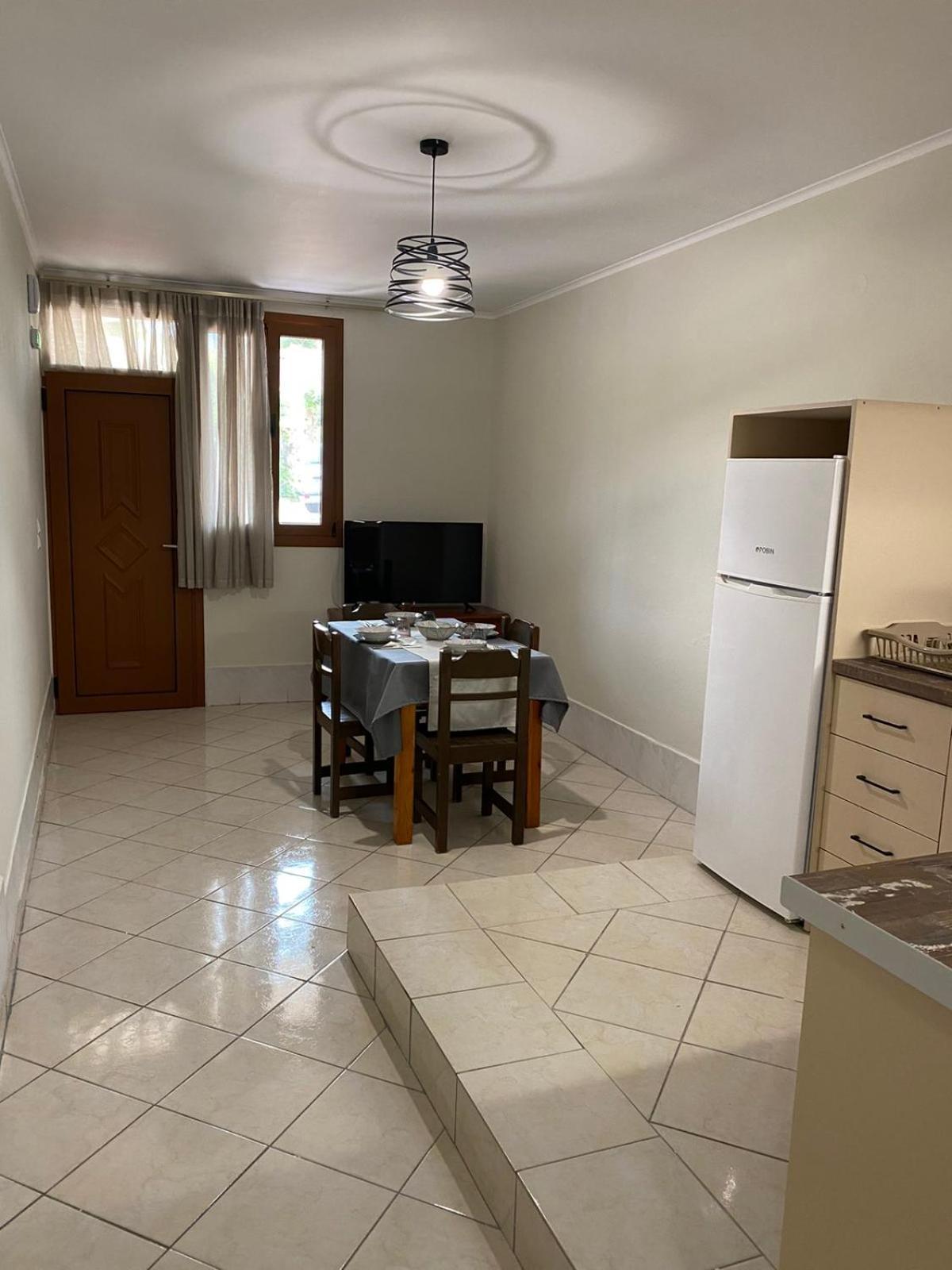Paradosi Rooms Igoumenitsa Exterior foto