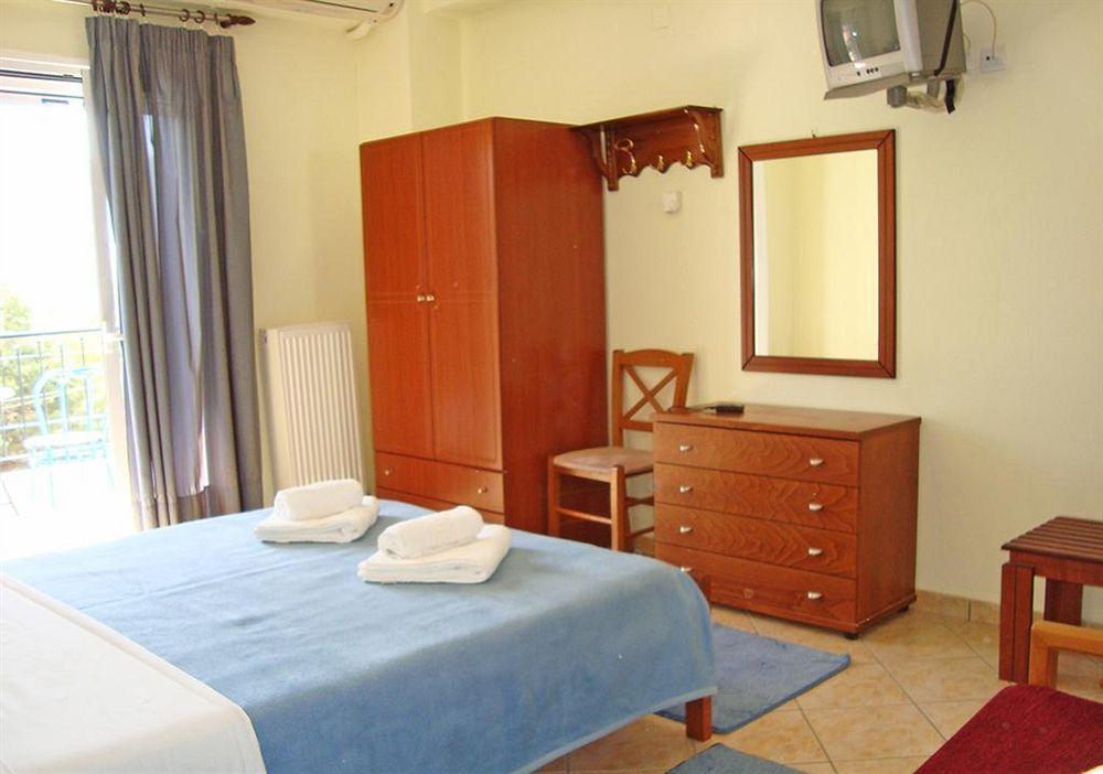Paradosi Rooms Igoumenitsa Exterior foto